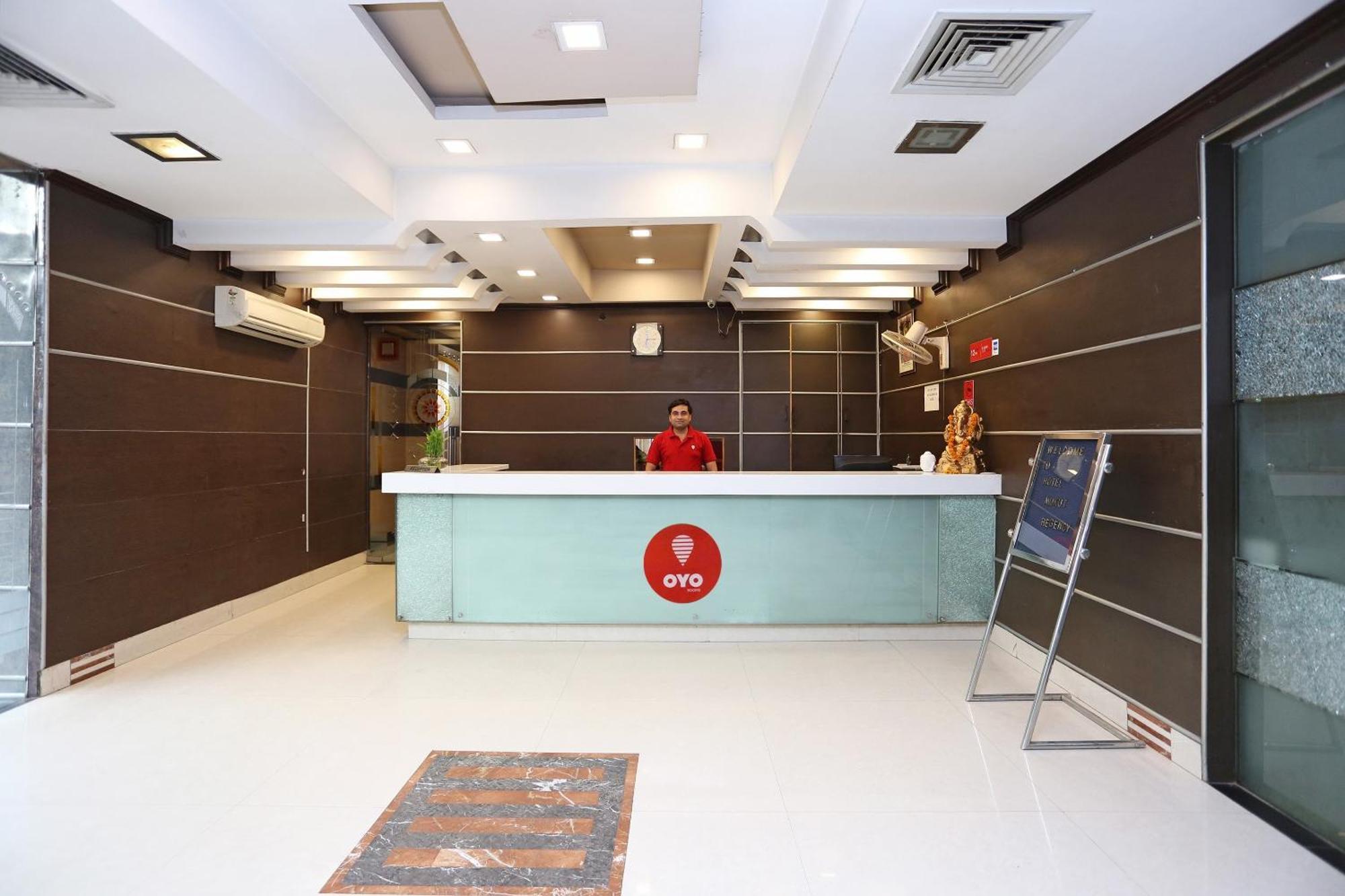Hotel O Mukut Regency Ghaziabad Exterior foto