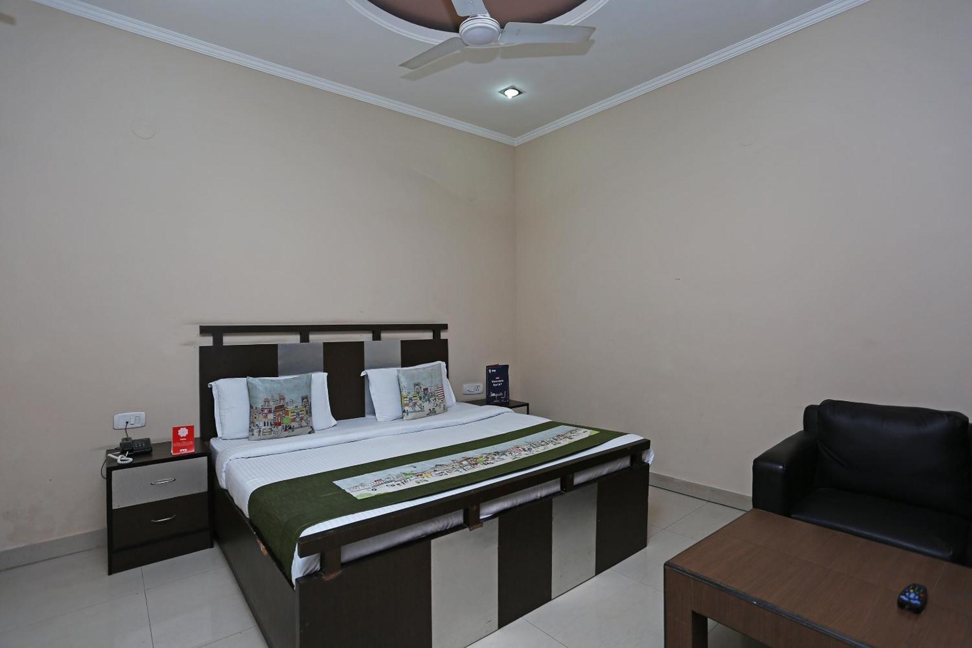 Hotel O Mukut Regency Ghaziabad Exterior foto